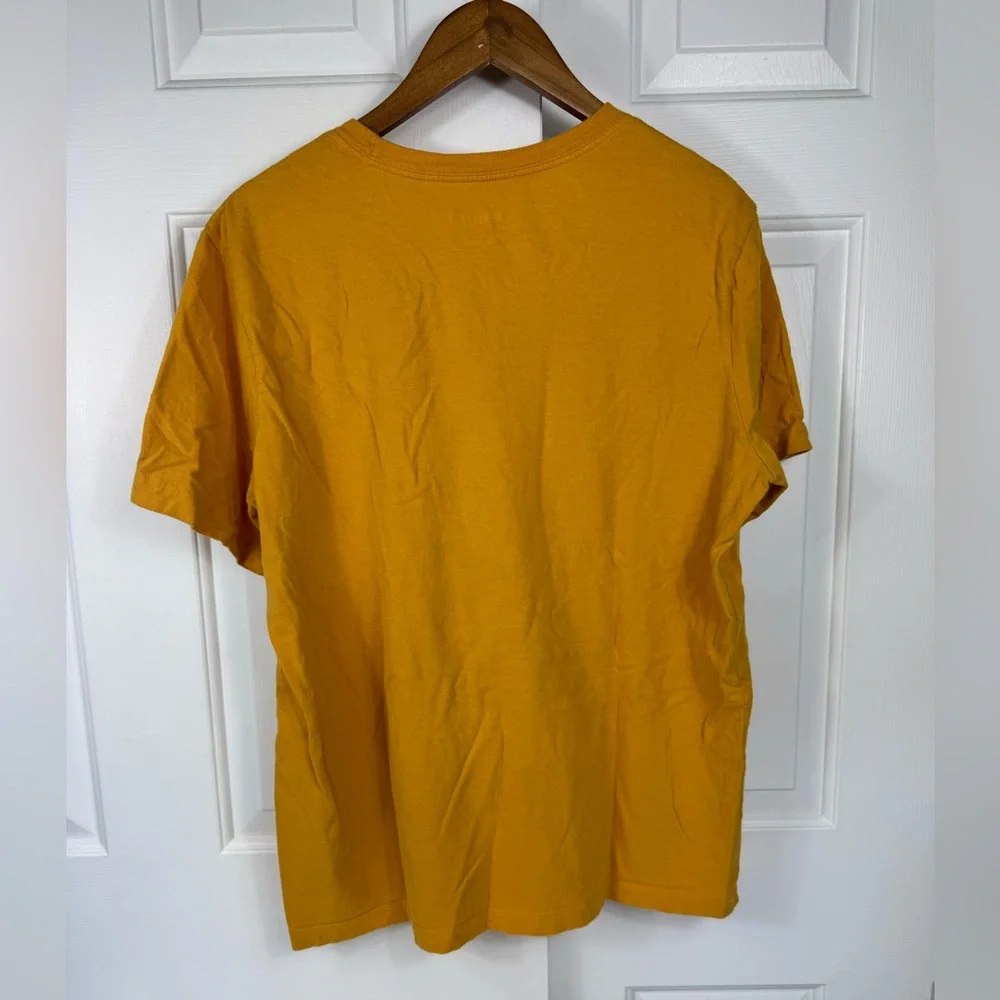 Jordan Jumpman Photo Yellow T Shirt Men’s Size Large‎